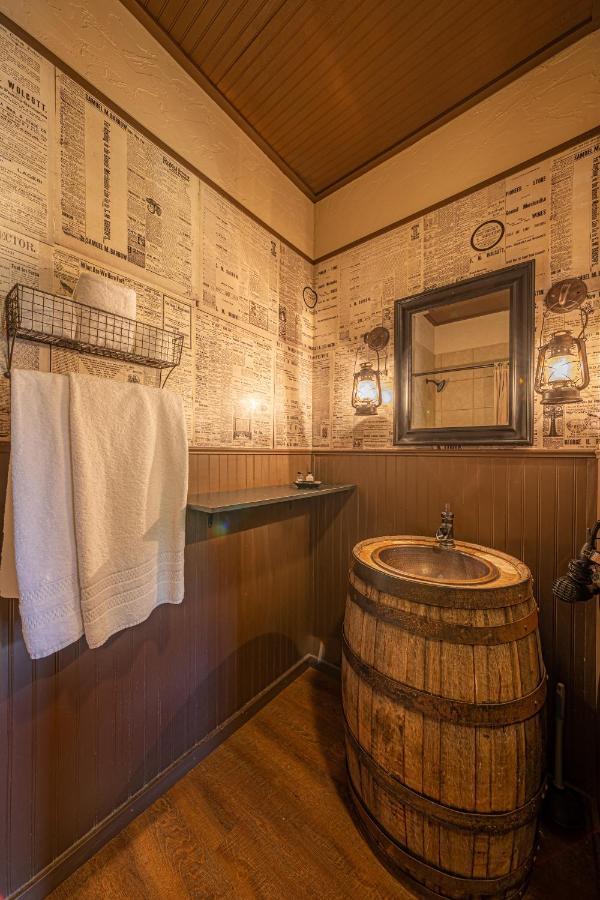 Miners Cabins #1 - Two Double Beds And Private Balcony Tombstone Exterior photo